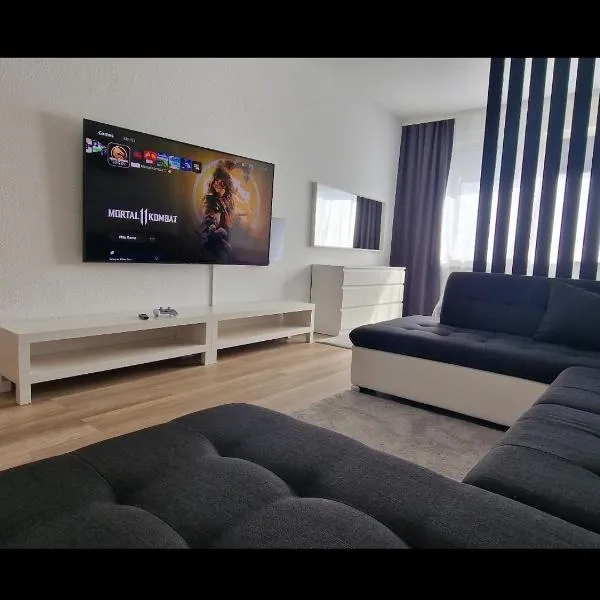 2 Bedroom Cityview Apartment -QLED TV-Parking，位于开姆尼茨的酒店