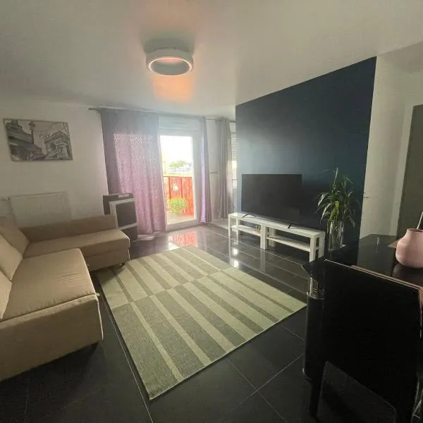 Appartement T3 proche Paris Stade de France, ξενοδοχείο Saint-Denis