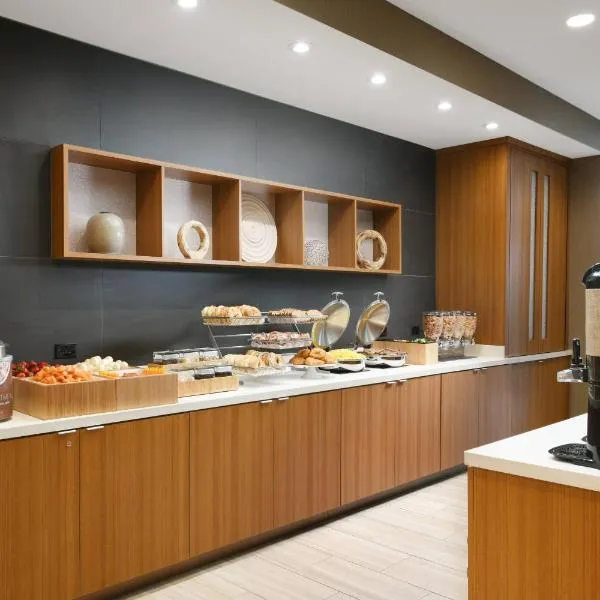 SpringHill Suites Dallas DFW Airport South/CentrePort, viešbutis mieste Arlingtonas