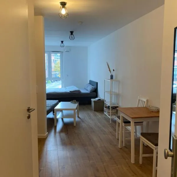 1 Zimmer Studio Apartment, מלון בקלן