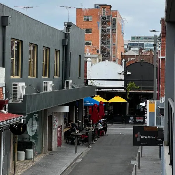 Modern apartment in Central Geelong!, hotel di Geelong