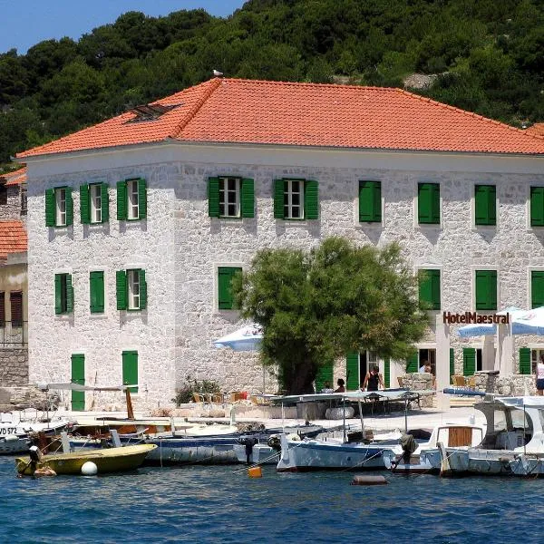 Hotel Maestral, hotel em Vodice