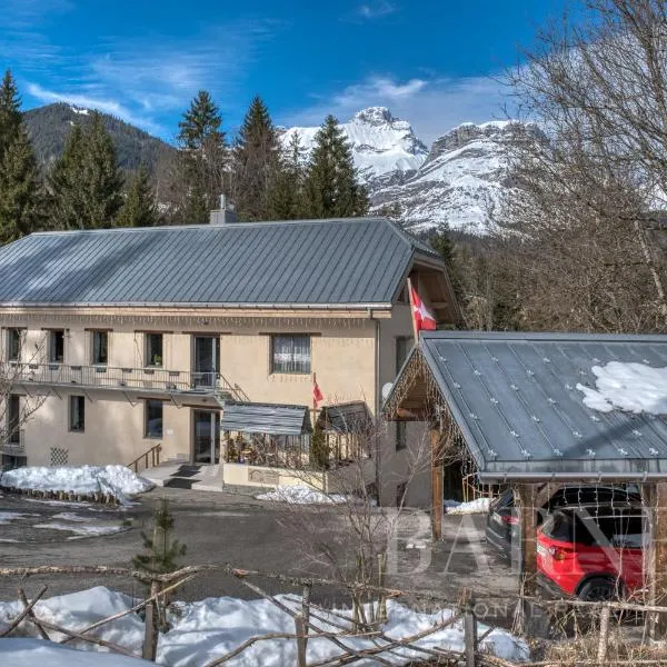 Le Moulin des Olirics, hotel em Megève