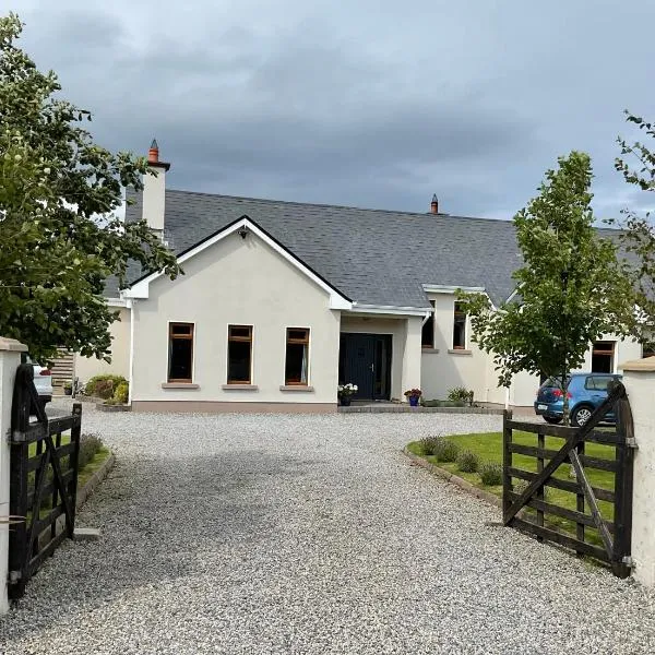 Hazeltree Lodge, hotell i Sligo