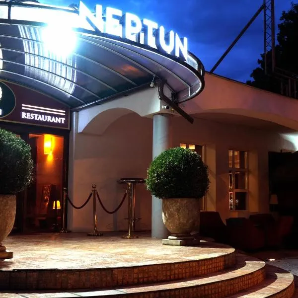 Hotel Ψ Neptun, hôtel à Jastrzębia Góra