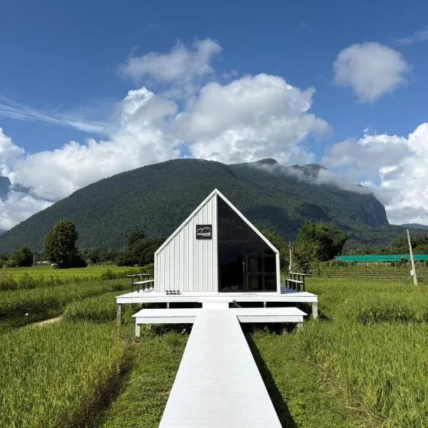 Paradise In Chiang Dao, מלון בBan Mae Khon