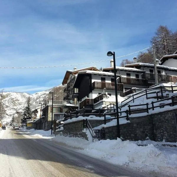 Petit Maison - Valtournenche, hotel sa Valtournenche