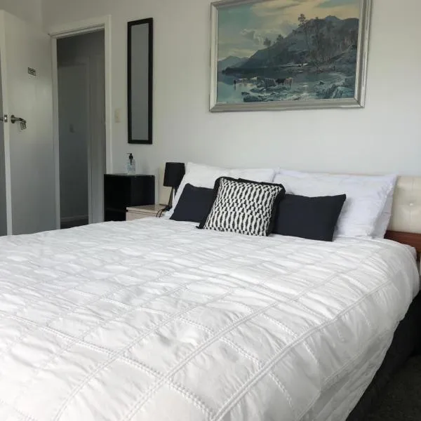 Inglewood shared Home BNB, hôtel à Inglewood