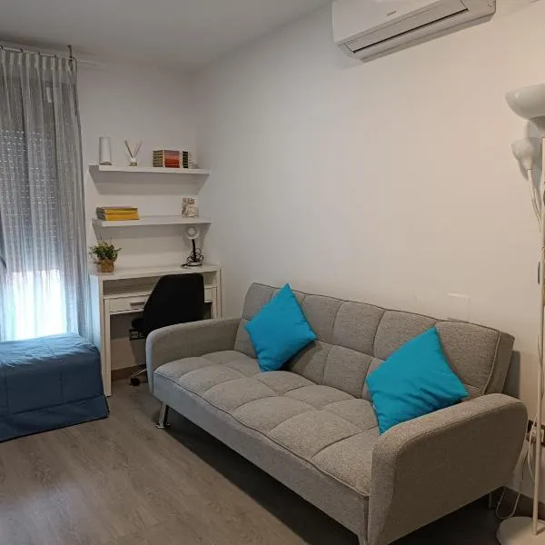 Apartamento El Hidalgo, hotel Alcalá de Henaresben