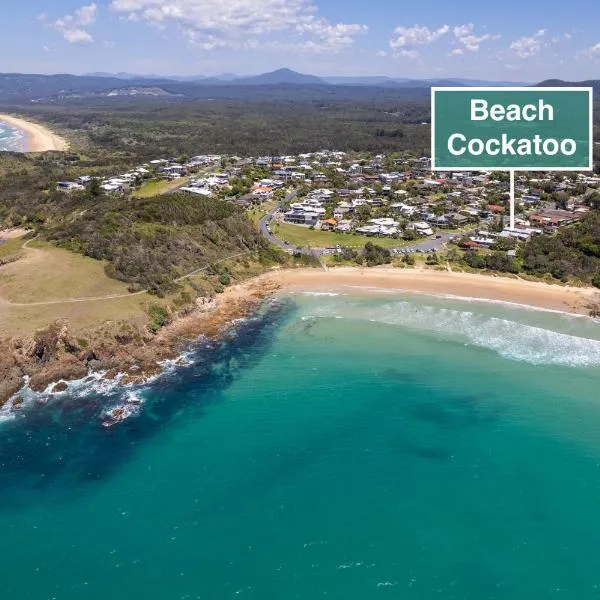 Beach Cockatoo 2Bed Townhouse Family Getaway Surfs up!, hotel di Coffs Harbour