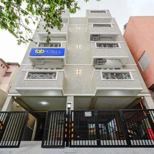 FabHotel Lucky Inn Grand Residency，位于钦奈的酒店