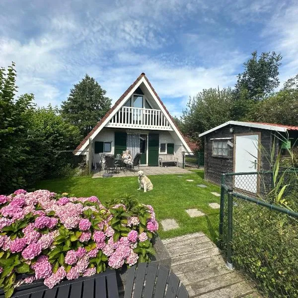 Vakantiehuis Sofie Lauwersmeer met sauna, hotel di Dokkum