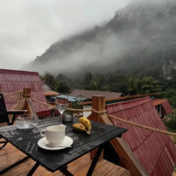 Mimosa Inn Nong Khiaw, hotel di Nam Bak