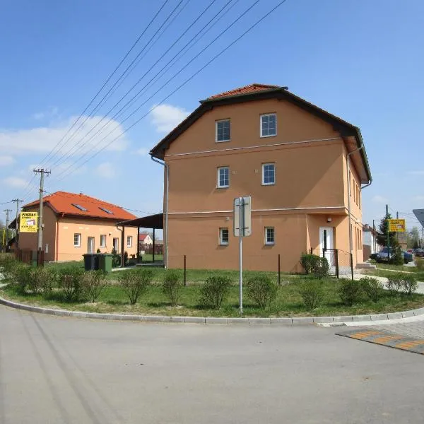 Penzion Semerád v Hevlíně, hotel i Hevlín