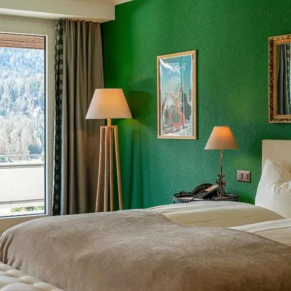 Hotel Europa Suites St Moritz, hôtel à Saint-Moritz