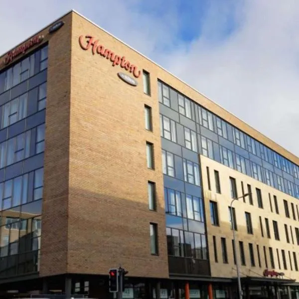 Hampton By Hilton Edinburgh West End, хотел в Единбург