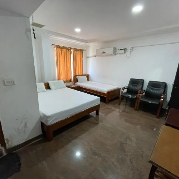 Golden mount residency, hotell i Chennai