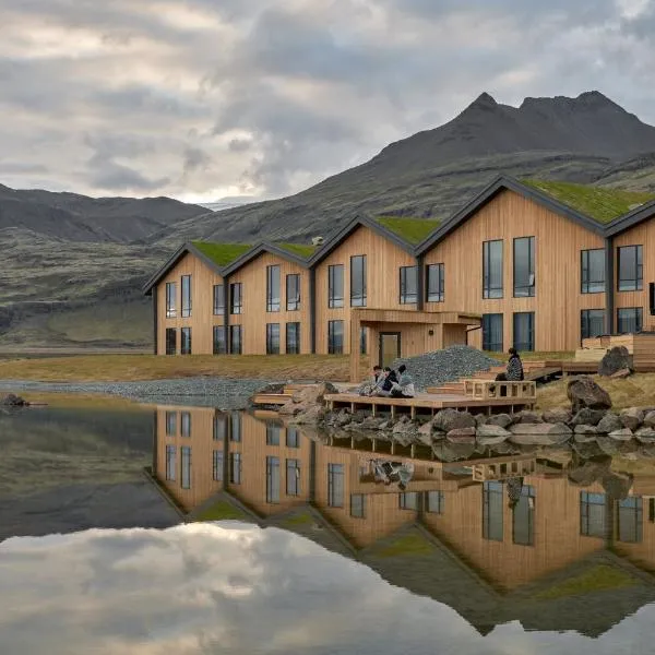 Hótel Jökulsárlón - Glacier Lagoon Hotel โรงแรมในฮาลิ