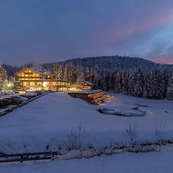 Hotel Weiher Green Lake, hotel di San Lorenzo di Sebato