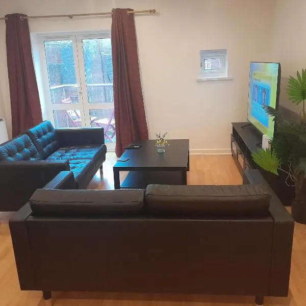 City Centre Apartment with Parking，位于南安普敦的酒店