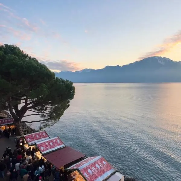 Montreux Riviera Suite Waterfront 3 Bedrooms Private Parking, hotel Montreux