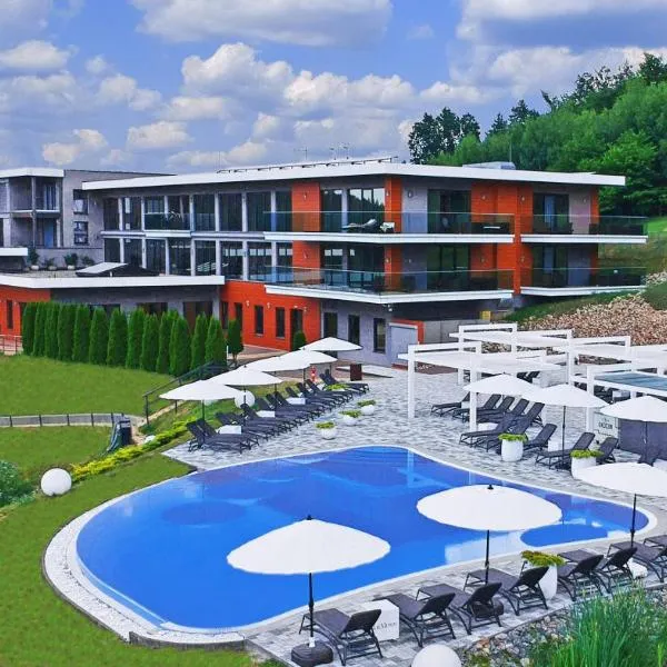 Odyssey ClubHotel Wellness & SPA Adults Only: Kielce şehrinde bir otel