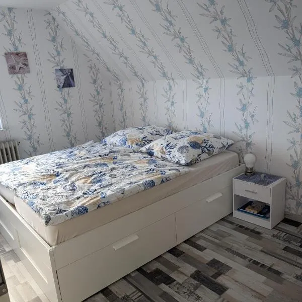 크룸회른에 위치한 호텔 Gemütliches Gästezimmer an der Nordsee