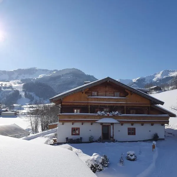 Ferienwohnung Langeck, hotel v destinácii Maria Alm am Steinernen Meer