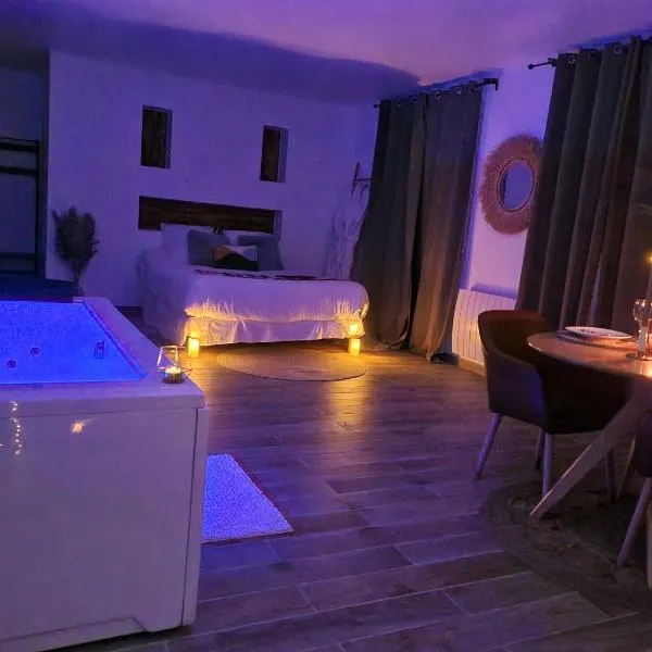 L'ÉVASION ROMANTIQUE Suite de luxe Spa privé 20 min Paris et 10 min Enghien les bains, hotel u gradu 'Pierrelaye'