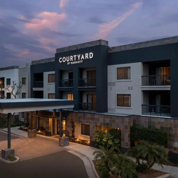 Viesnīca Courtyard by Marriott San Diego Carlsbad Carlsbad (California)