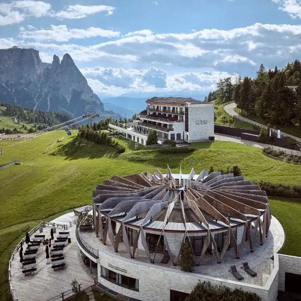 COMO Alpina Dolomites, hotel en Alpe di Siusi