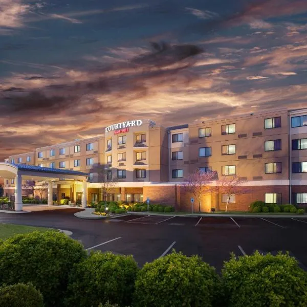 Courtyard by Marriott Fayetteville, hotel Fayetteville-ben