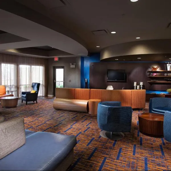 Courtyard by Marriott Fayetteville, hotel en Fayetteville