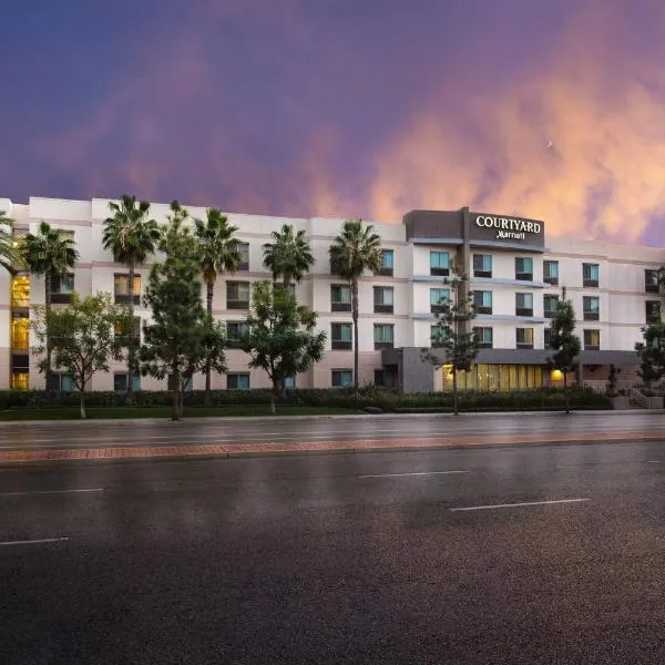 Courtyard by Marriott Santa Ana Orange County: Santa Ana şehrinde bir otel