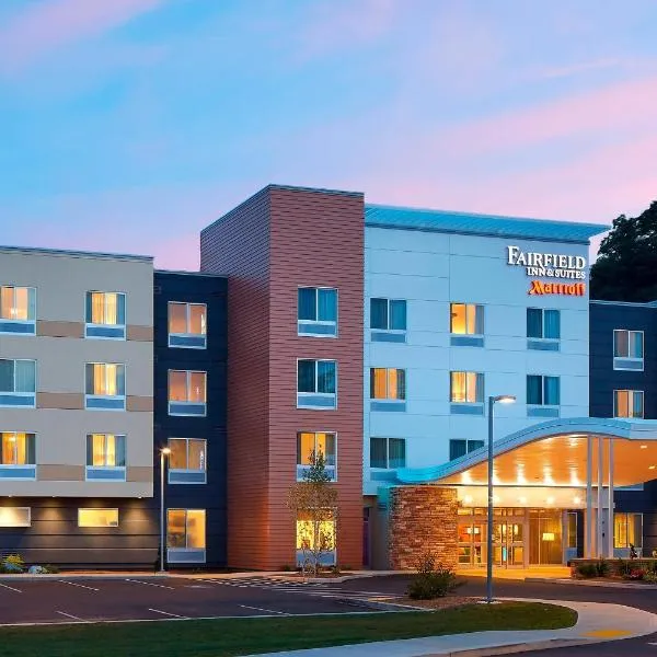 Fairfield Inn & Suites by Marriott Springfield Northampton/Amherst, hotel em Northampton