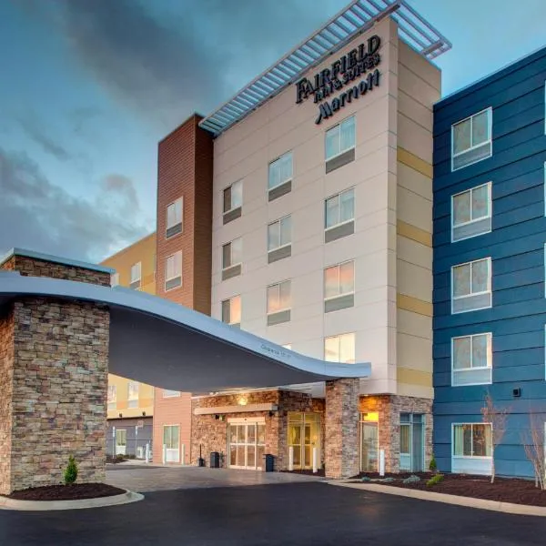 Fairfield Inn & Suites by Marriott Roanoke Salem, hótel í Salem