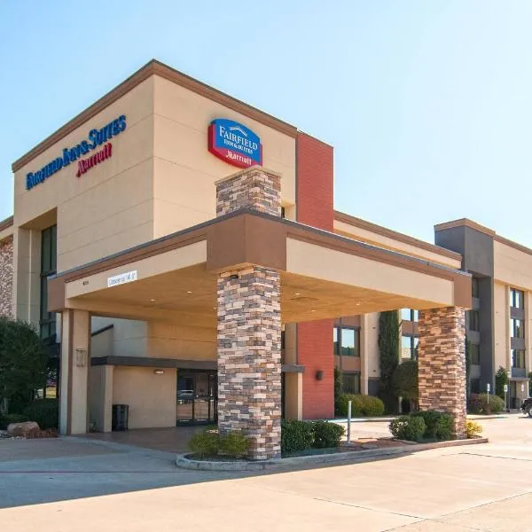 Fairfield Inn & Suites by Marriott Dallas DFW Airport South/Irving, Hotel in Irving