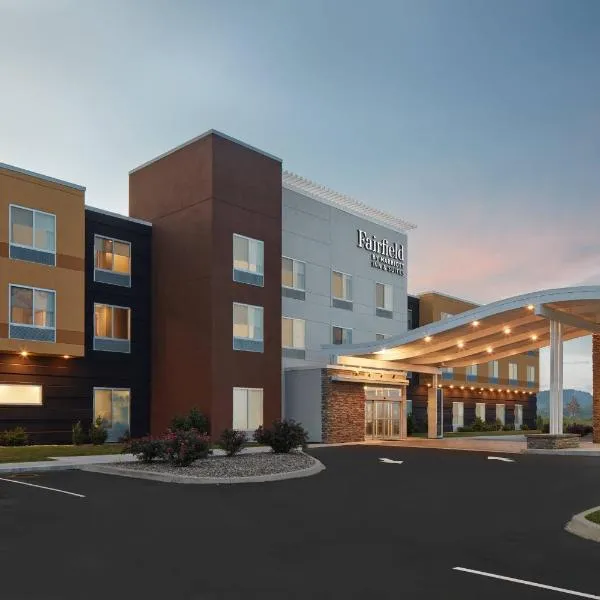 Fairfield Inn & Suites Louisville New Albany IN, hotel en New Albany