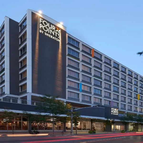 Four Points by Sheraton Windsor Downtown، فندق في ويندسور