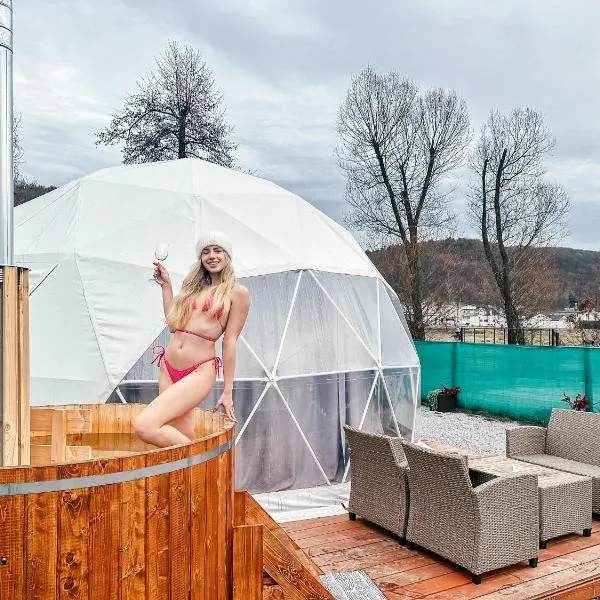 Hideaway Glamping, hotel in Banská Bystrica