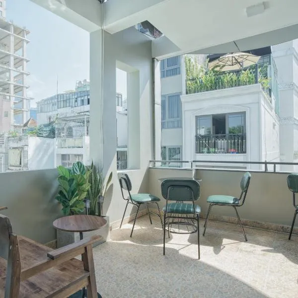 Triple Hostel, hotel Quận 1