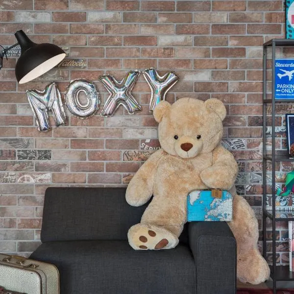 Moxy Frankfurt Airport Kelsterbach，位于克尔斯特尔巴赫的酒店