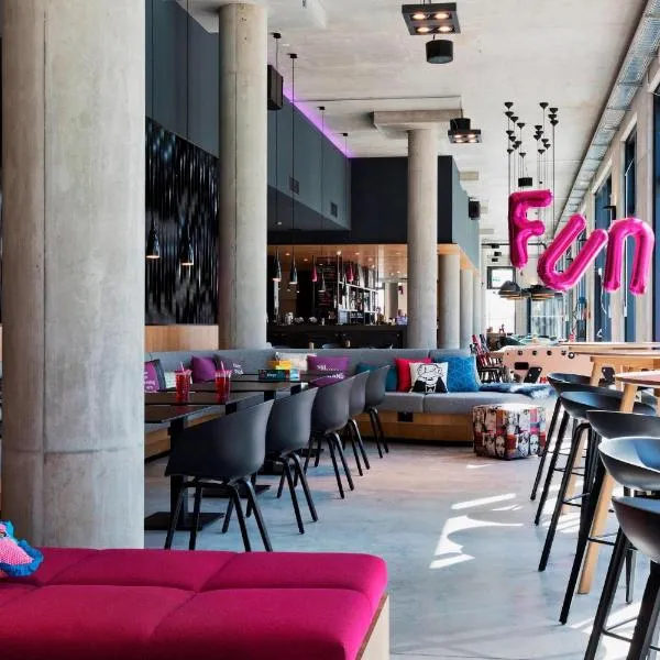 MOXY Vienna Airport, hotel din Schwechat