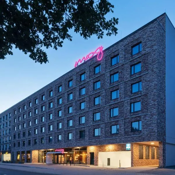 Moxy Hamburg City, hotel in Hamburg