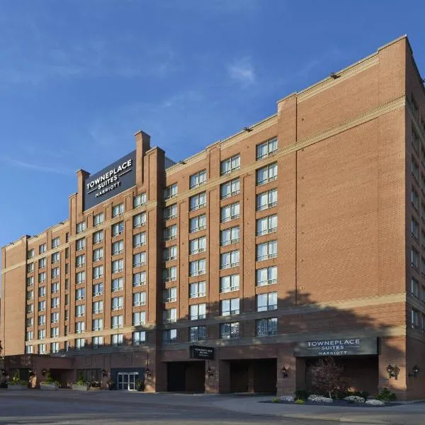 TownePlace Suites by Marriott Windsor, hotel en Windsor