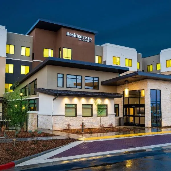 Residence Inn by Marriott Rocklin Roseville，Roseville的飯店