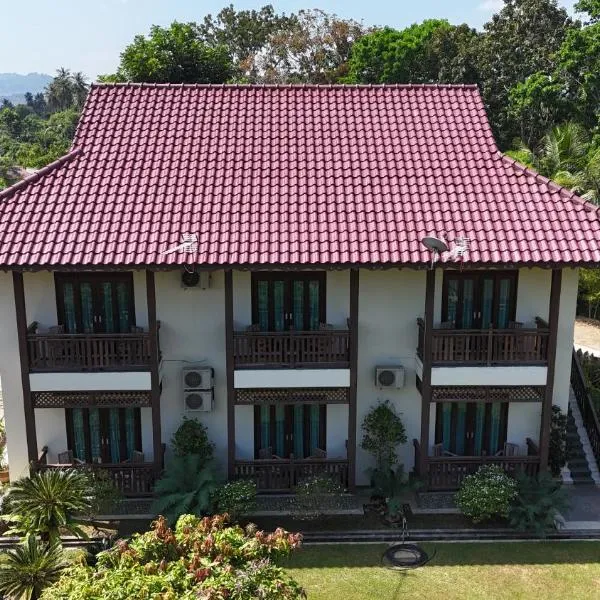 Singgahsana Villa Langkawi, hotel di Kuah