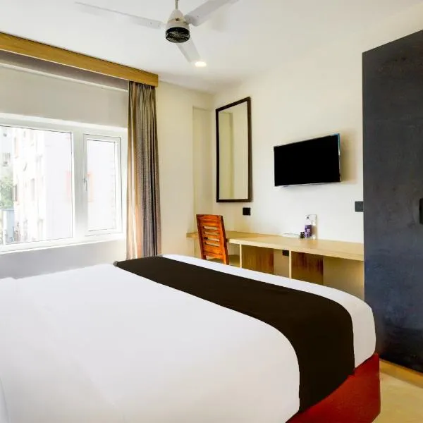 Townhouse Aarav Business Hotel, hotel v mestu Hyderabad