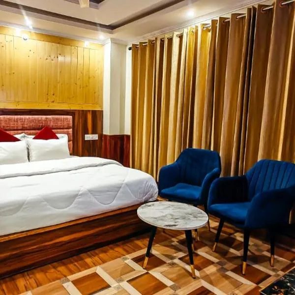 Hotel Divine Hill, hotell i Shimla