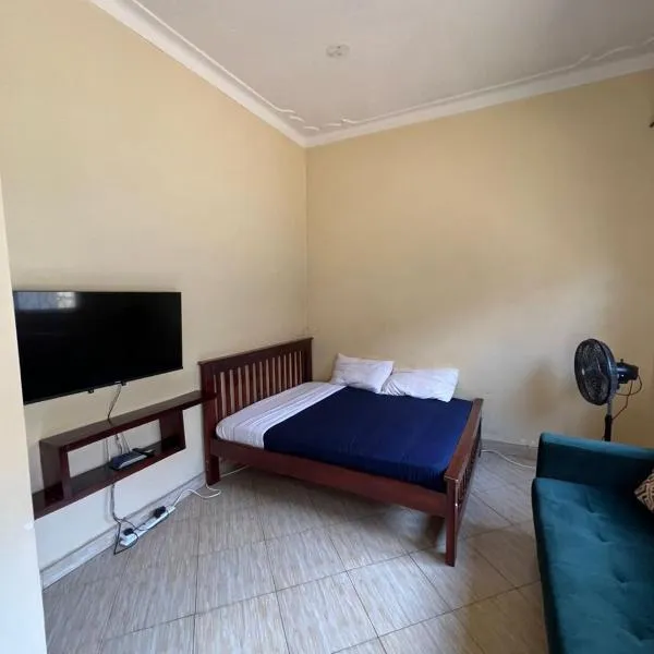 Cozy suites 3, khách sạn ở Kampala